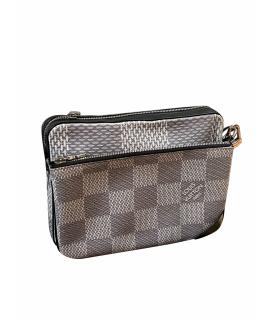 LOUIS VUITTON Сумка на плечо