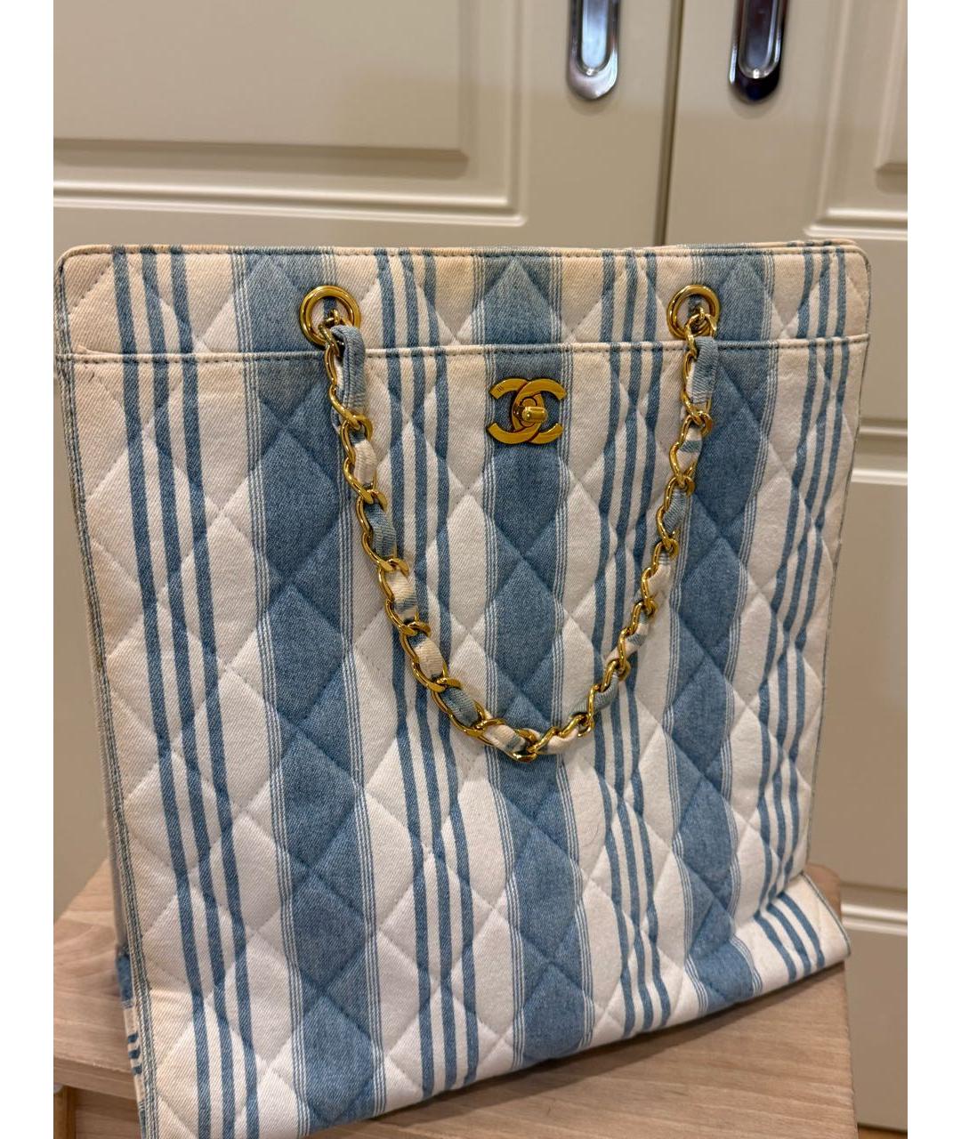 CHANEL Голубая деним сумка тоут, фото 2