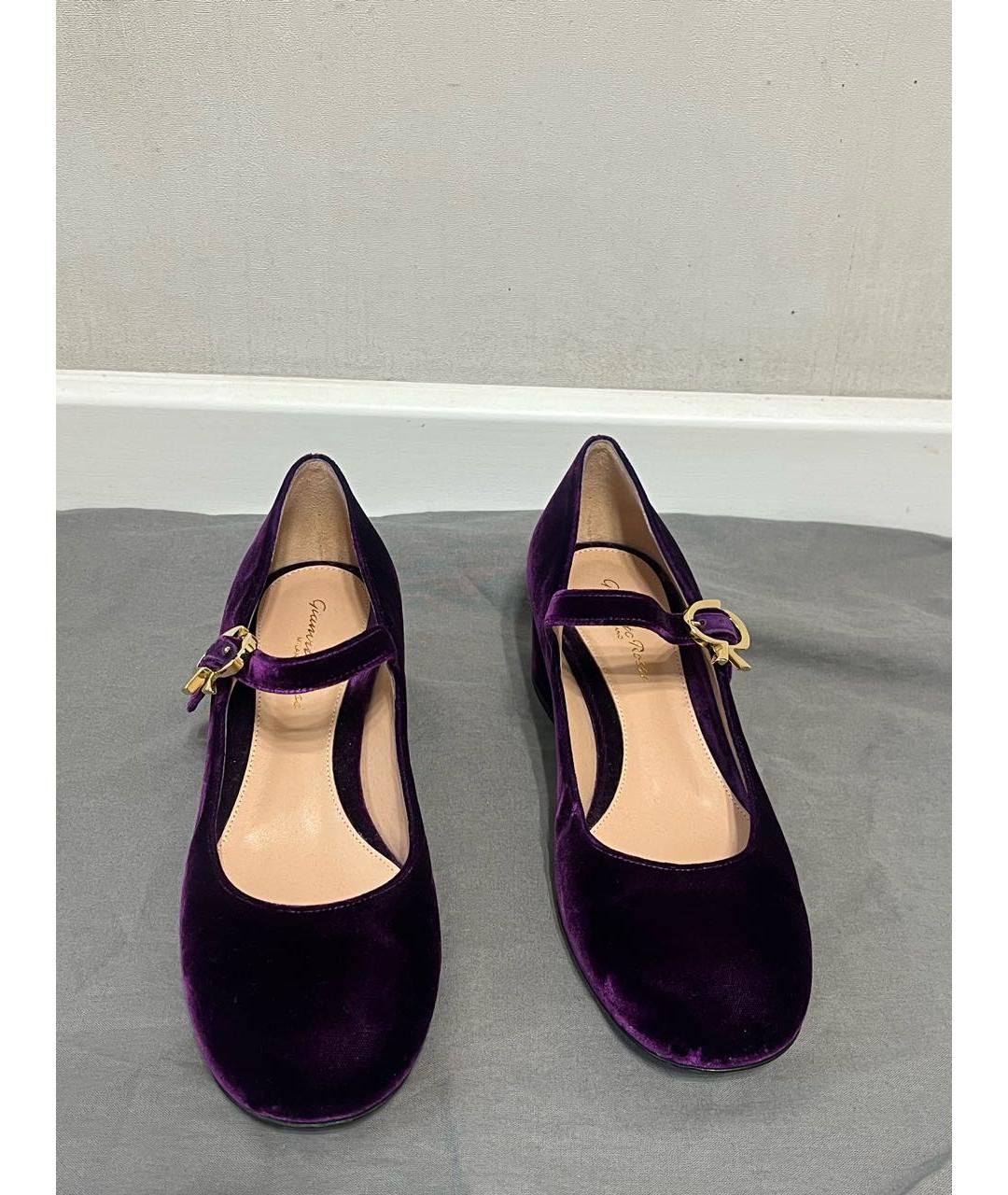GIANVITO ROSSI Фиолетовые бархатные туфли, фото 2