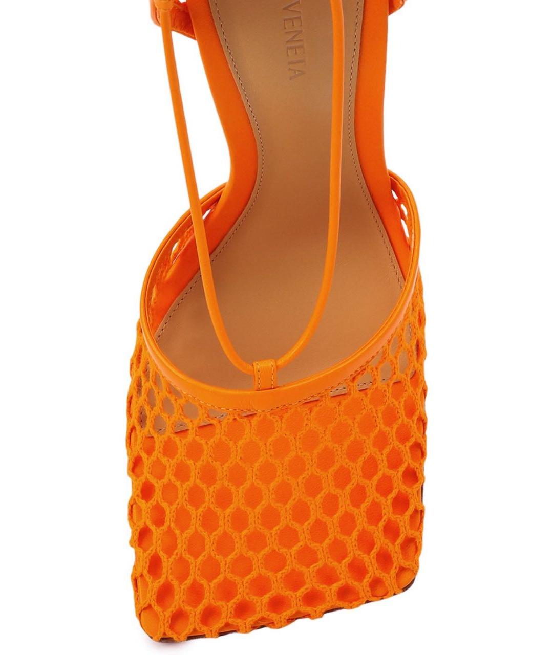 BOTTEGA VENETA Оранжевое текстильные босоножки, фото 4