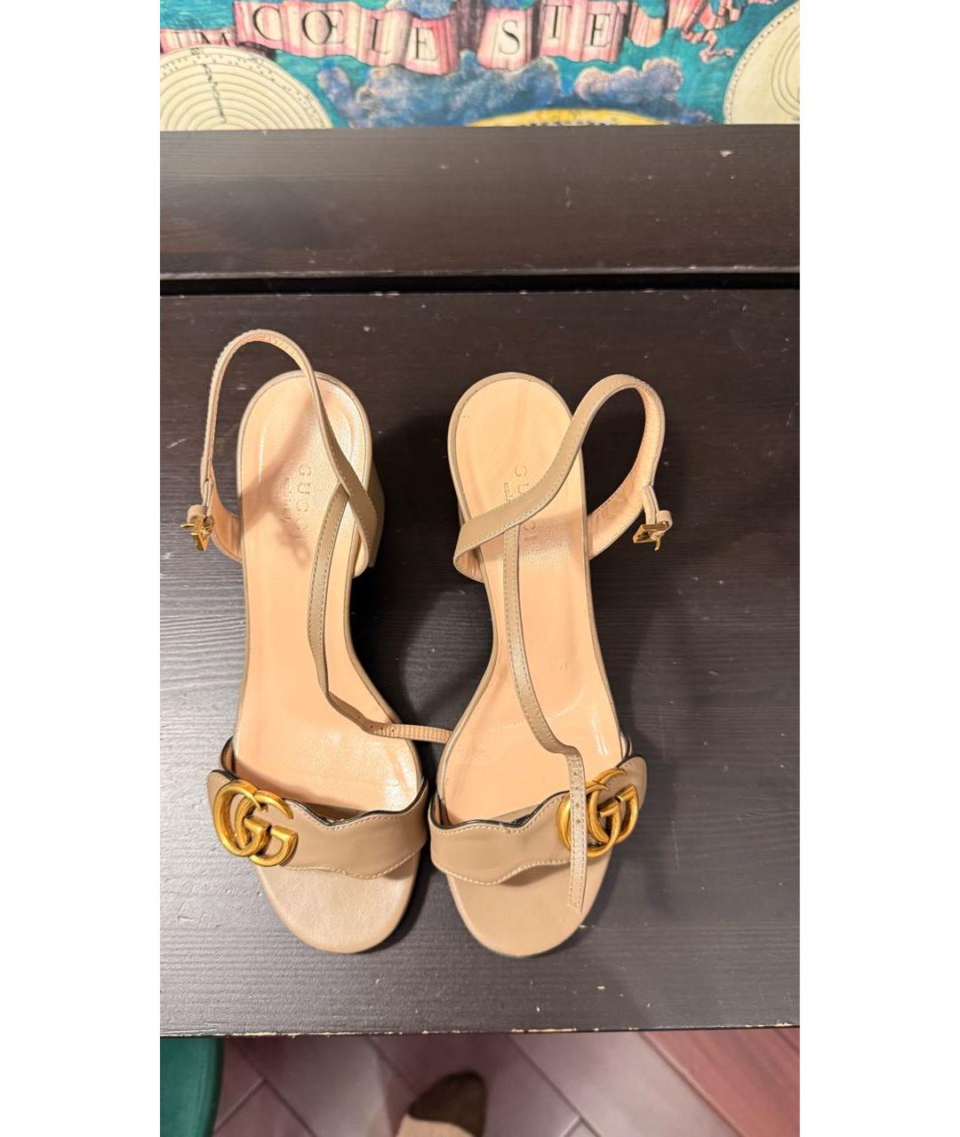 GUCCI Бежевые кожаные босоножки, фото 2