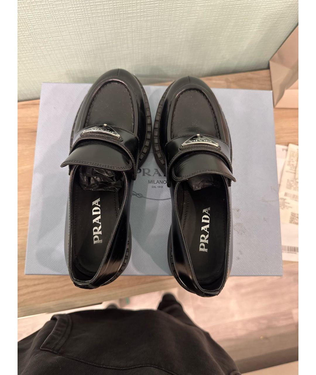 PRADA Черные кожаные лоферы, фото 3