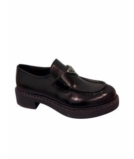 PRADA Лоферы