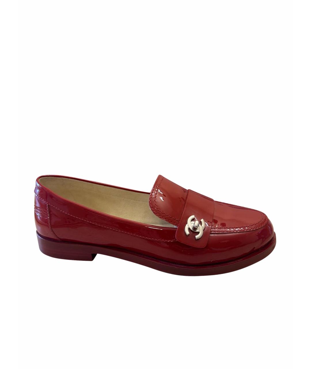 CHANEL Красные лоферы из лакированной кожи, фото 1