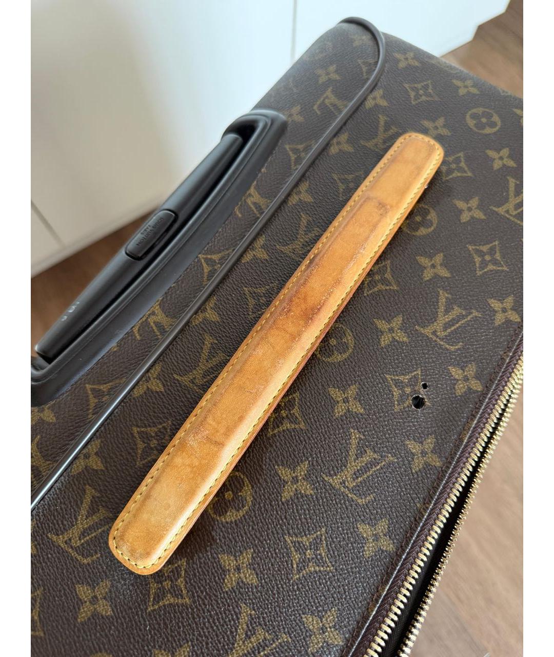 LOUIS VUITTON Коричневый кожаный чемодан, фото 7