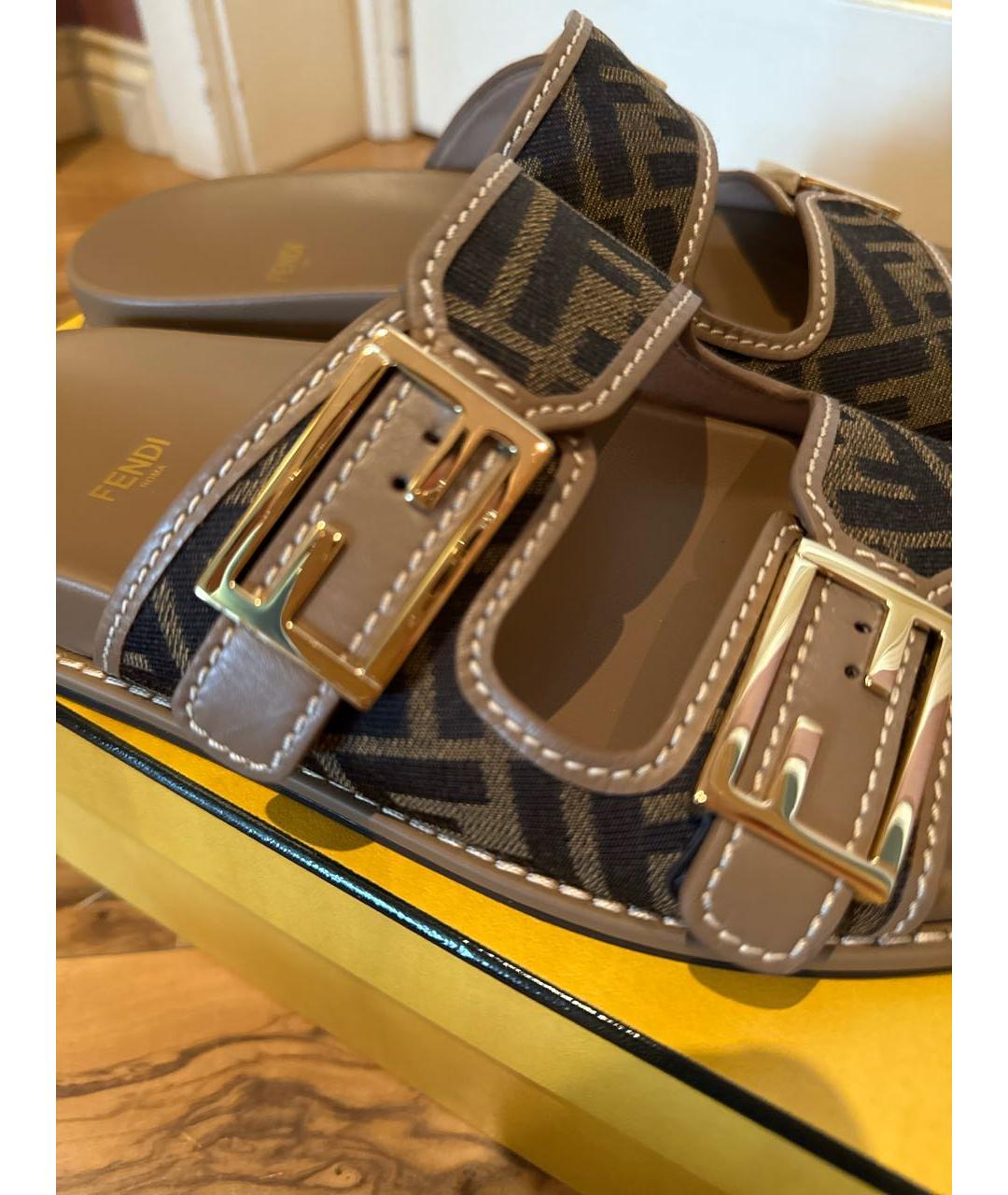 FENDI Коричневые текстильные шлепанцы, фото 5