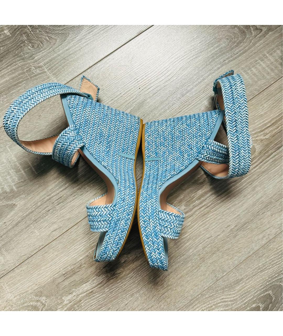 STUART WEITZMAN Голубые босоножки, фото 3