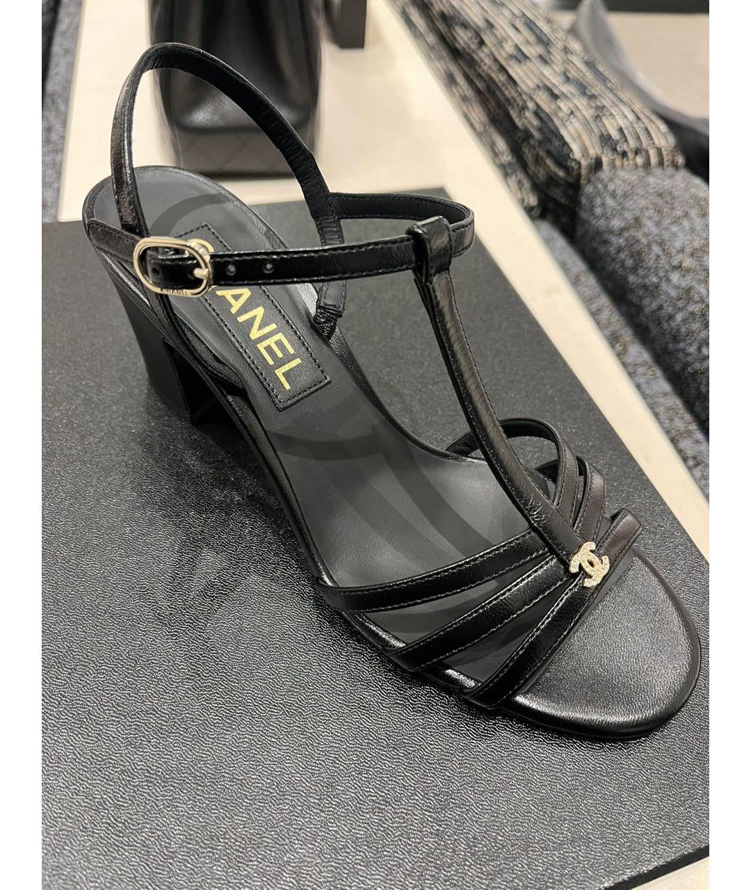 CHANEL Черные кожаные босоножки, фото 2