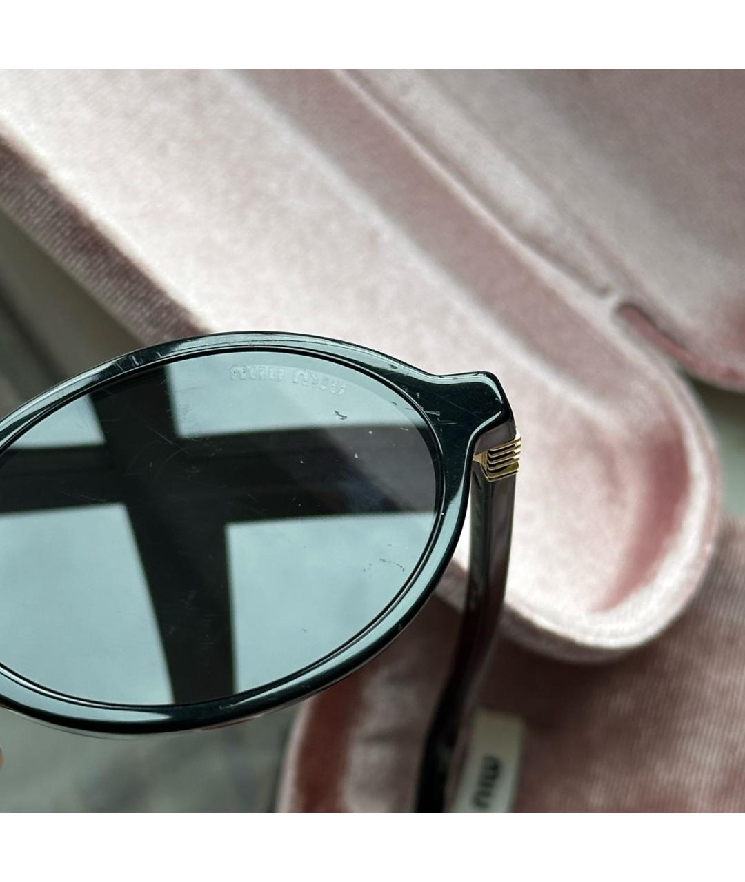 MIU MIU Черные пластиковые солнцезащитные очки, фото 4
