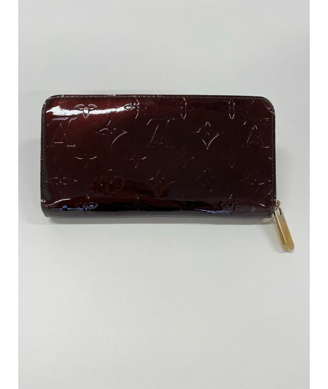 LOUIS VUITTON Бордовый кошелек из лакированной кожи, фото 9