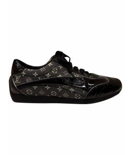 LOUIS VUITTON Кроссовки