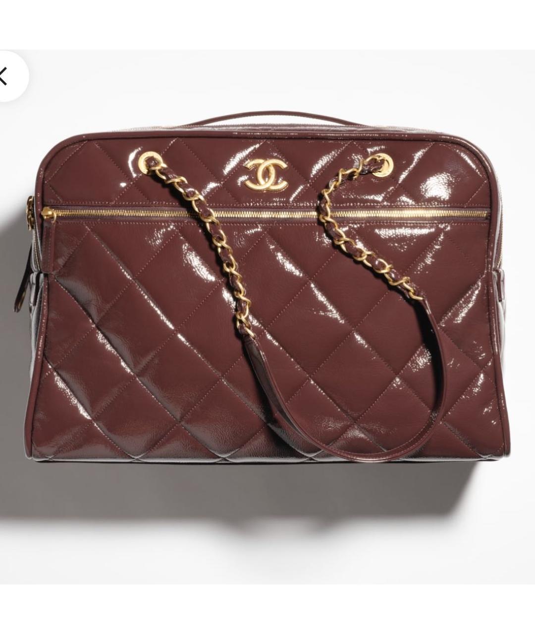 CHANEL Коричневая дорожная/спортивная сумка из лакированной кожи, фото 3