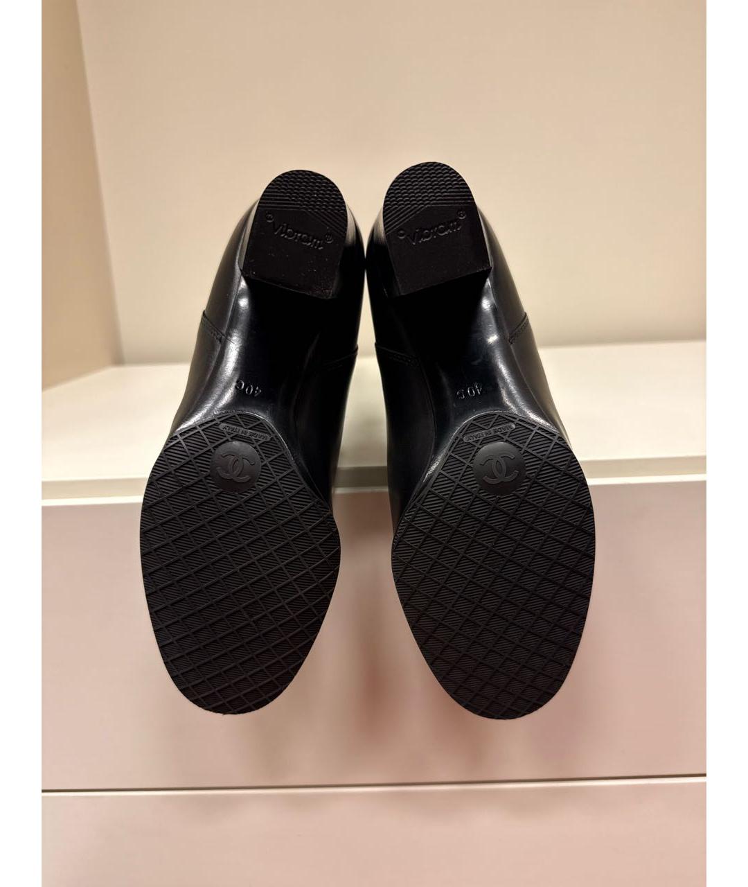 CHANEL Черные кожаные сапоги, фото 5