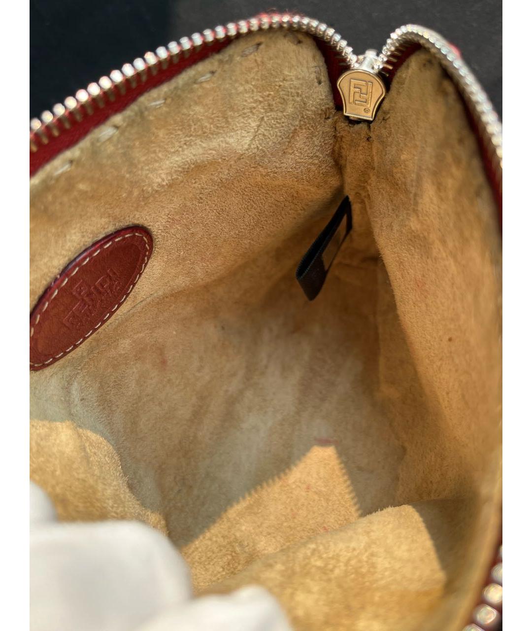 FENDI Бордовая кожаная косметичка, фото 6