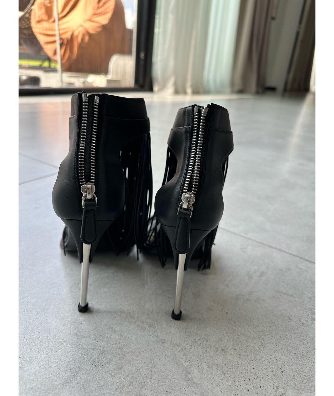 ALEXANDER MCQUEEN Черные кожаные босоножки, фото 4