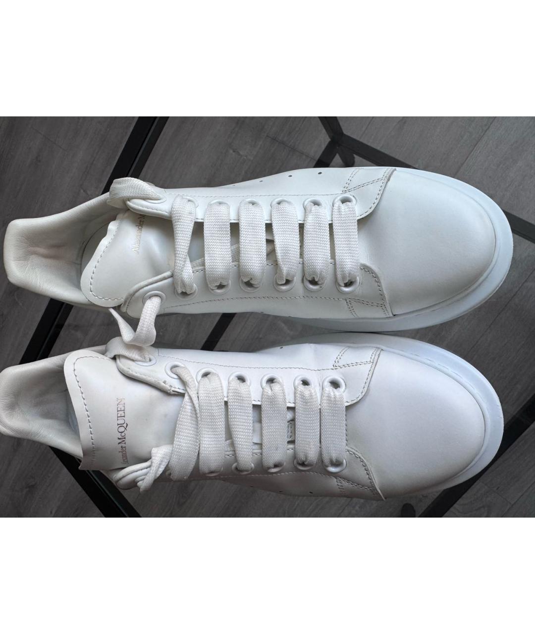 ALEXANDER MCQUEEN Белые кожаные кеды, фото 3