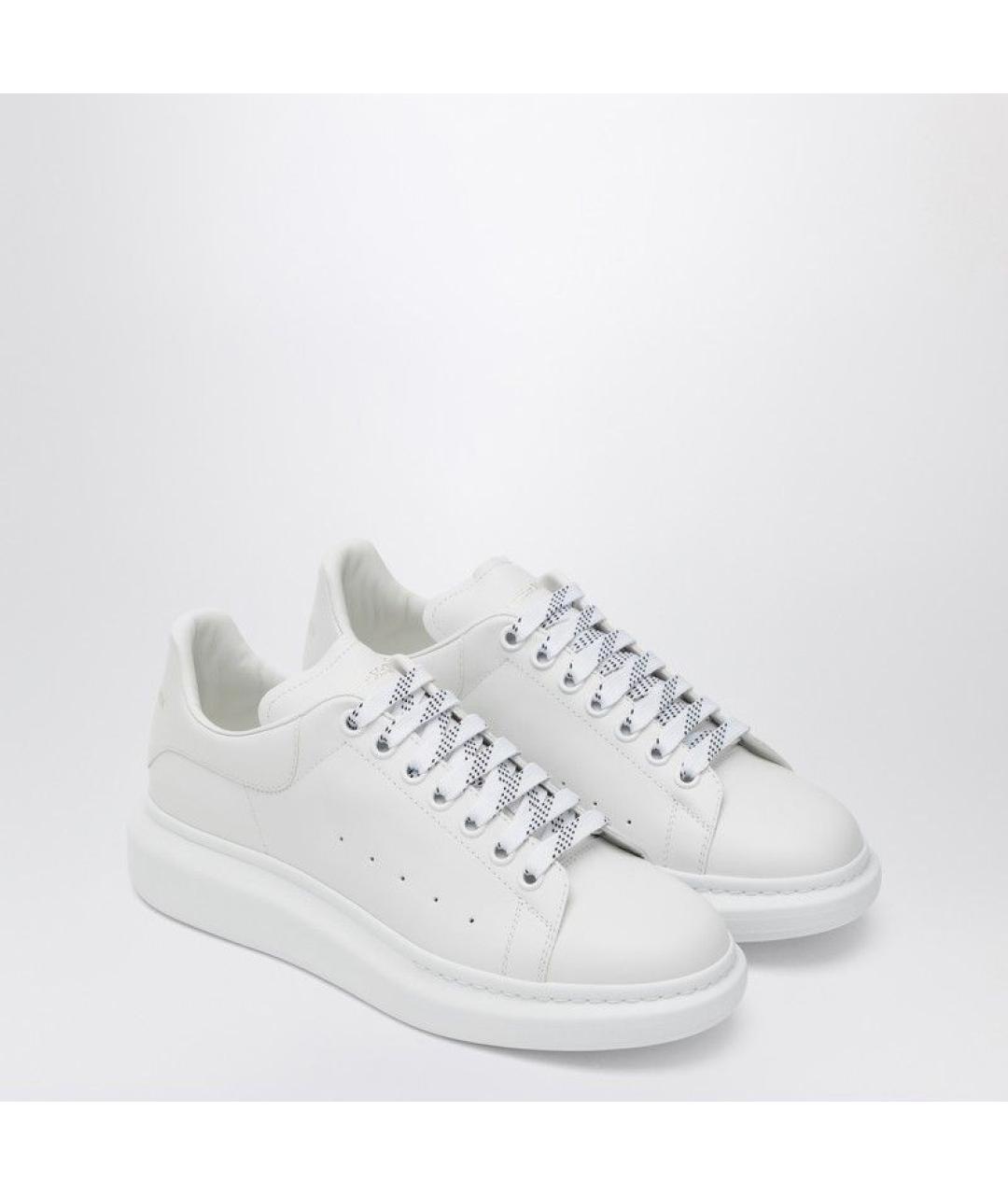 ALEXANDER MCQUEEN Белые кожаные низкие кроссовки / кеды, фото 2