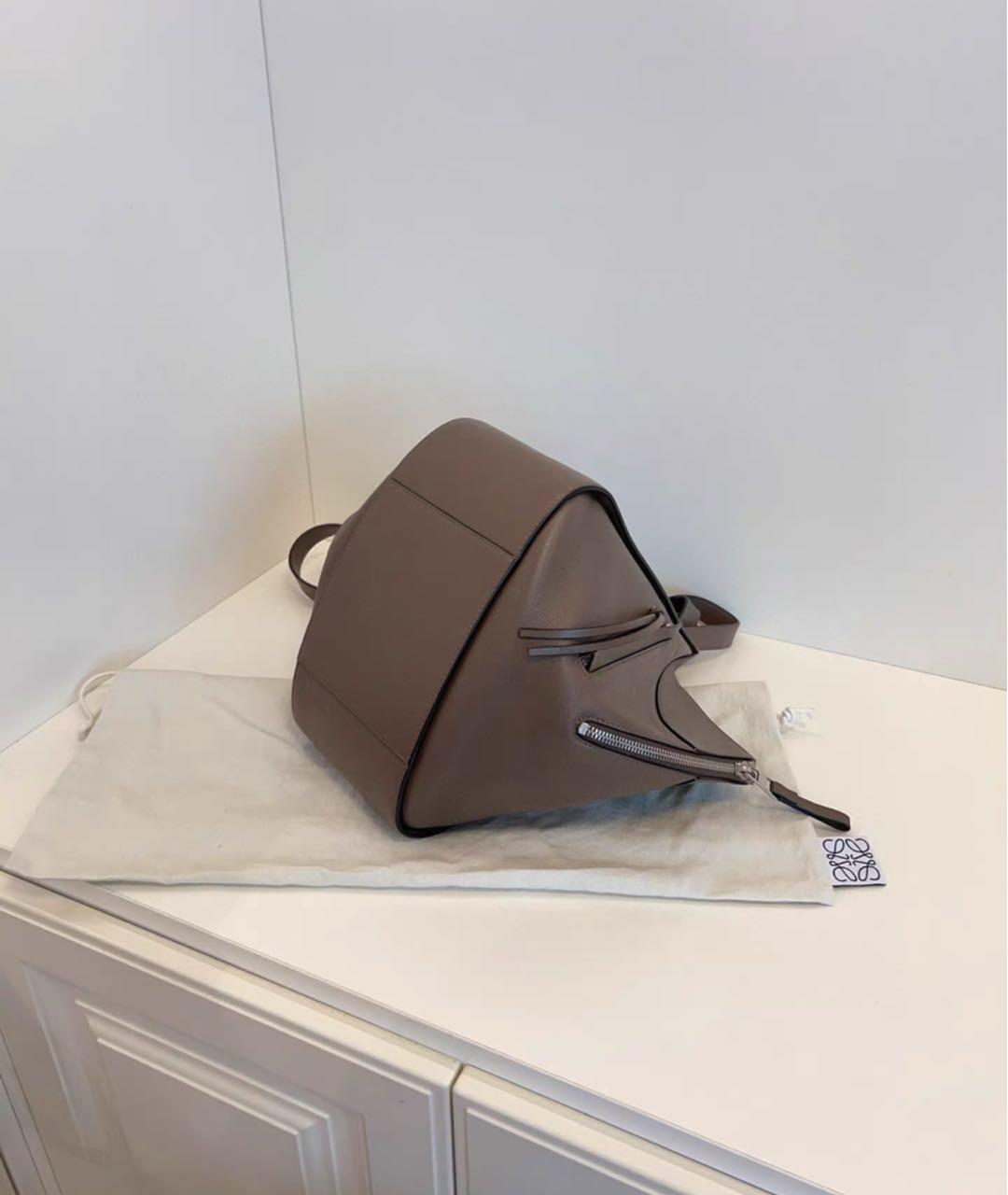 LOEWE Коричневая кожаная сумка тоут, фото 7