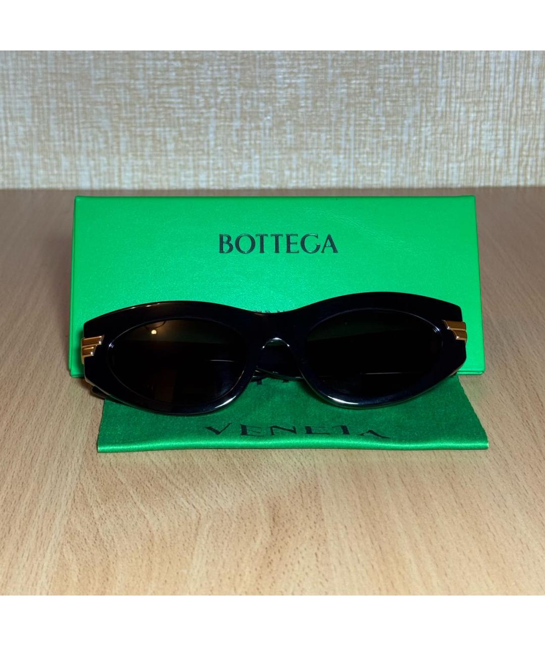 BOTTEGA VENETA Черные пластиковые солнцезащитные очки, фото 5