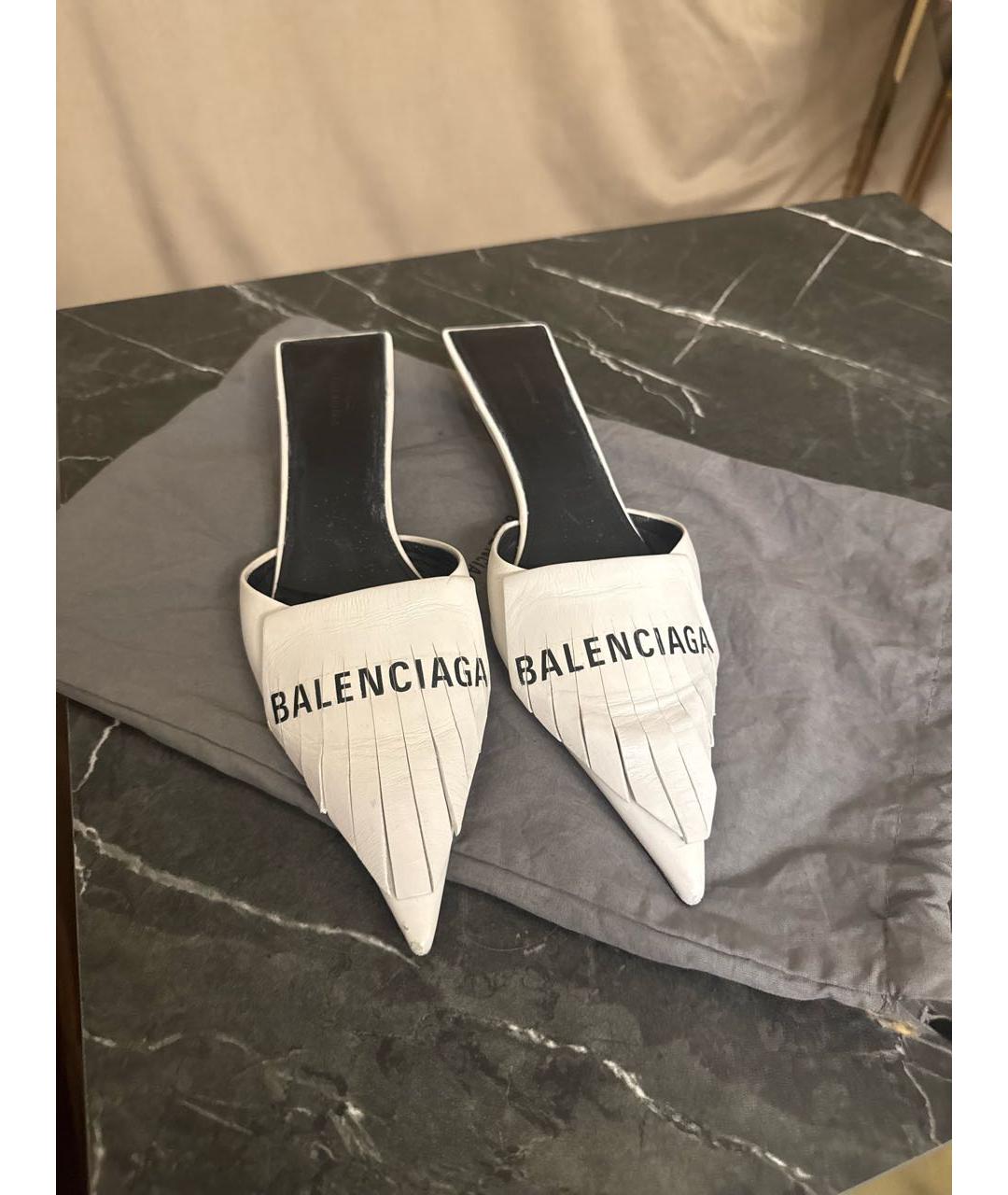 BALENCIAGA Белые кожаные мюли, фото 2