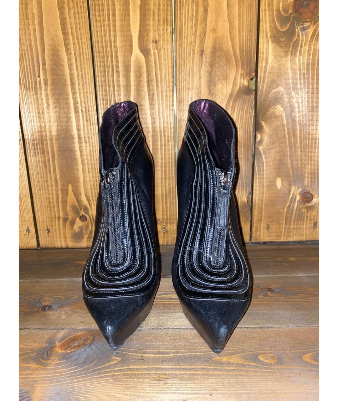 ALEXANDER MCQUEEN Черные кожаные ботильоны, фото 2