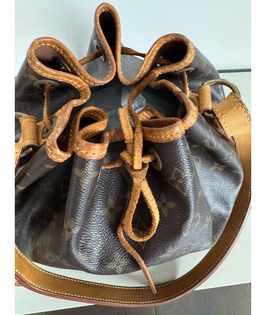 LOUIS VUITTON Коричневая кожаная сумка через плечо, фото 4