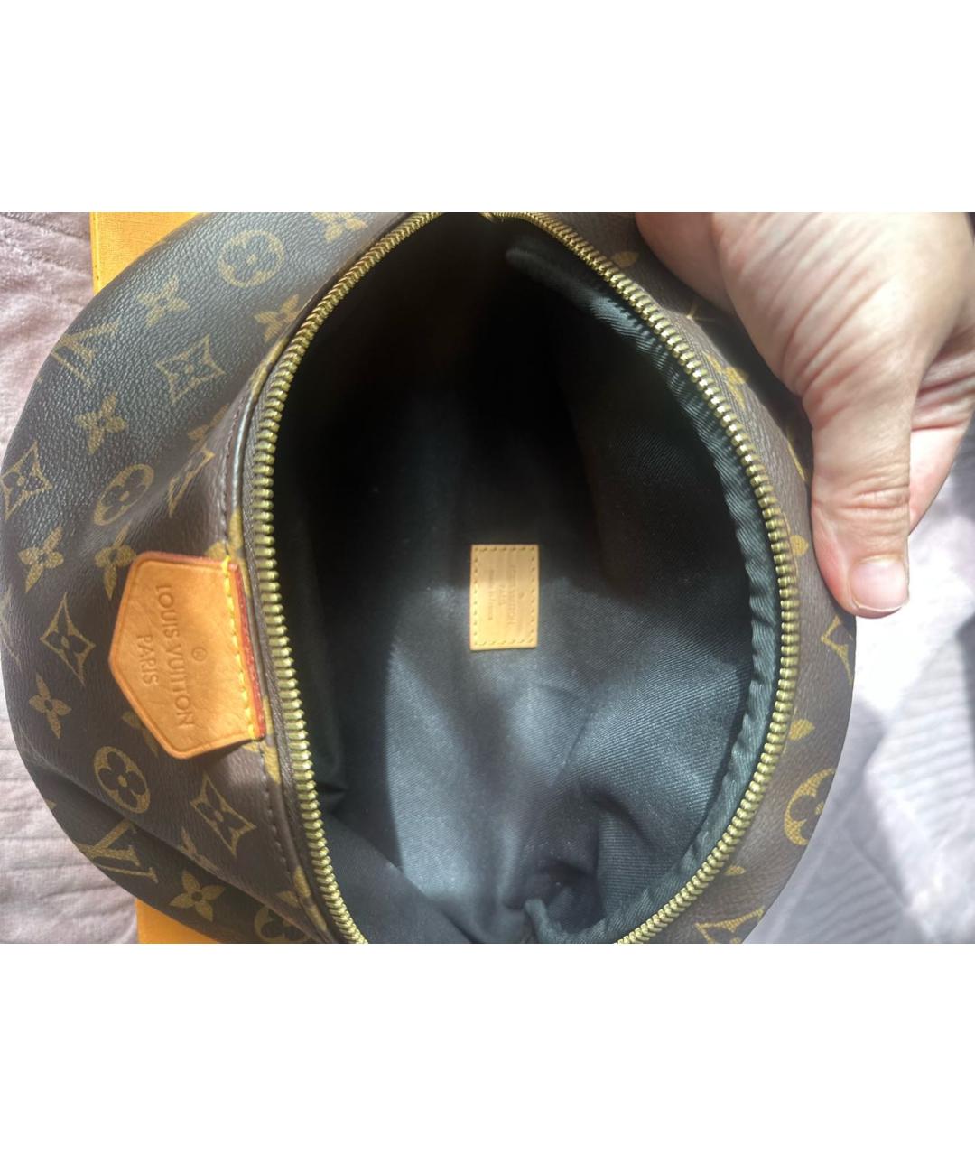 LOUIS VUITTON Коричневая поясная сумка, фото 5