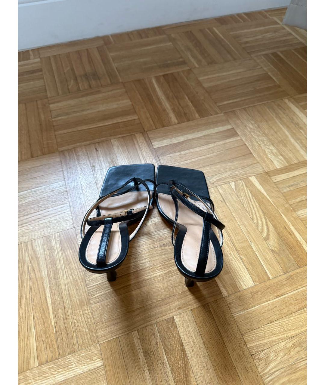 BOTTEGA VENETA Черные кожаные босоножки, фото 3
