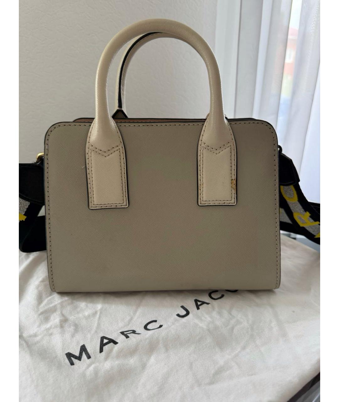 MARC JACOBS Бежевая кожаная сумка с короткими ручками, фото 3