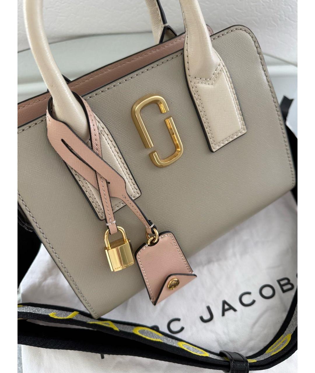 MARC JACOBS Бежевая кожаная сумка с короткими ручками, фото 5