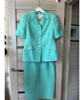 ESCADA Костюм с юбками