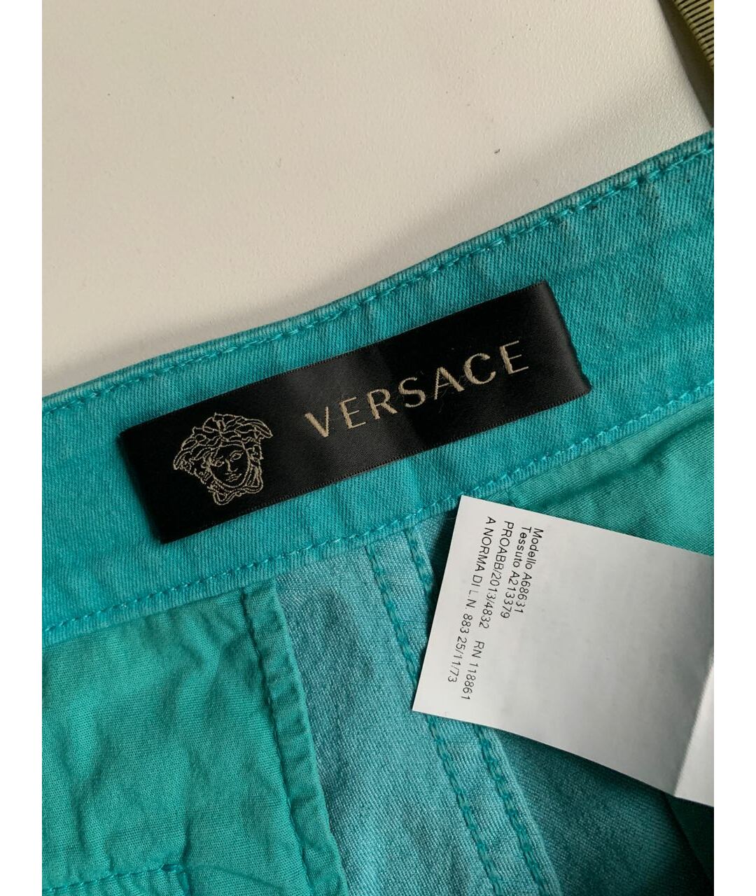 VERSACE Бирюзовые синтетические шорты, фото 5