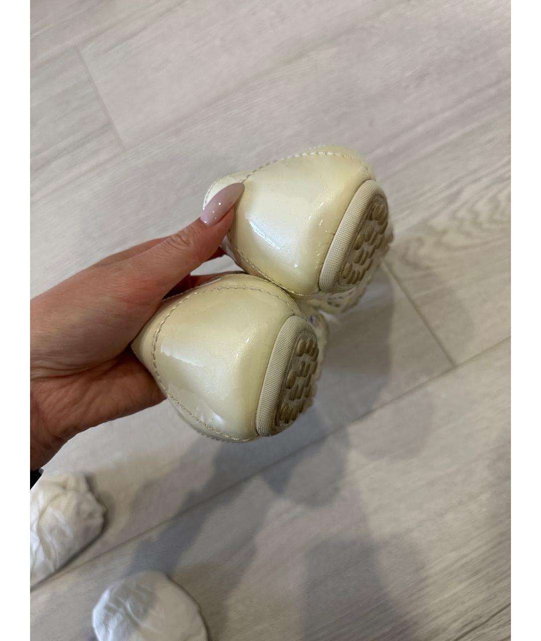 LOUIS VUITTON Белые кожаные балетки, фото 4