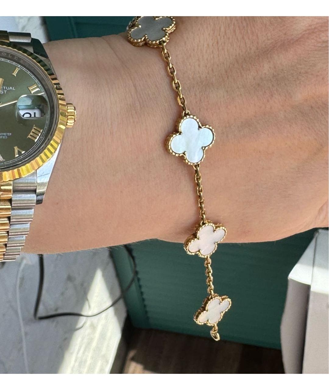 VAN CLEEF & ARPELS Белый браслет из желтого золота, фото 3