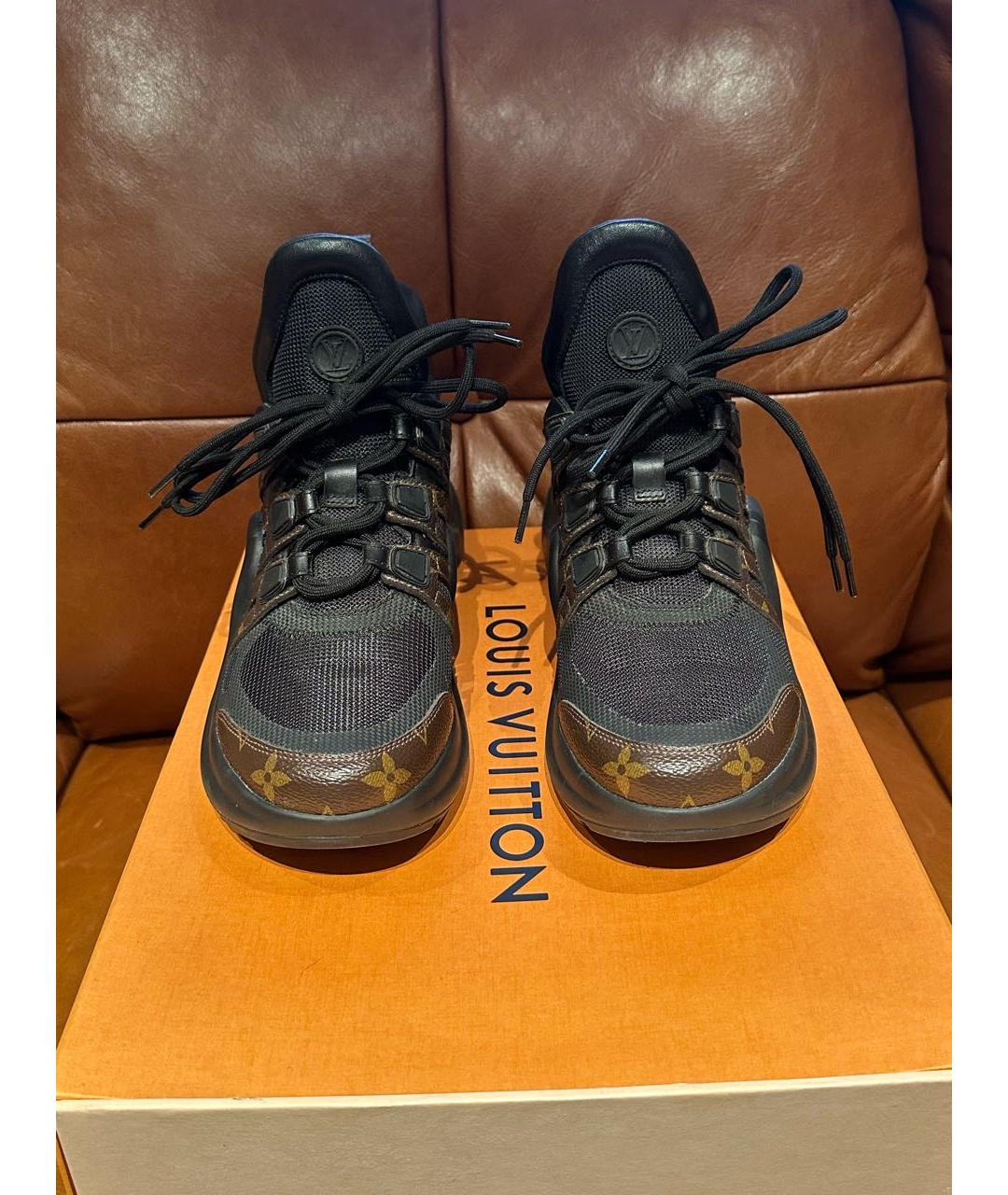 LOUIS VUITTON Коричневые кожаные кроссовки, фото 2