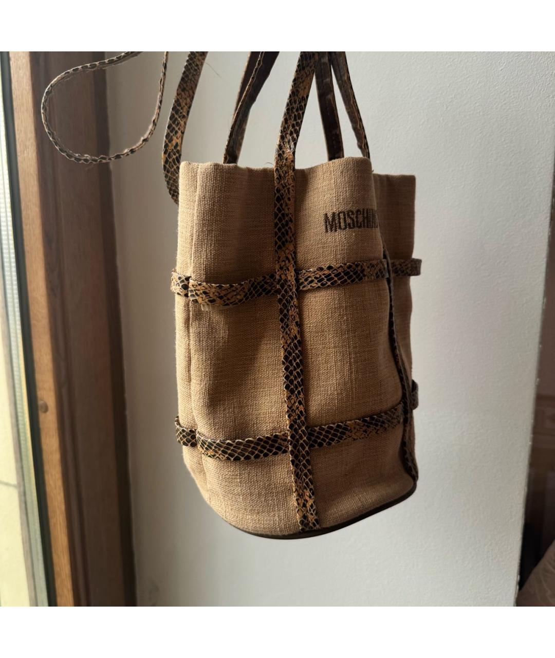 MOSCHINO Бежевая сумка через плечо из экзотической кожи, фото 2