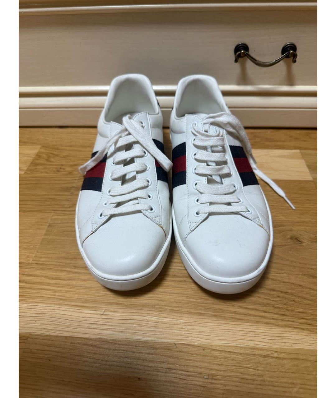 GUCCI Белые кожаные низкие кроссовки / кеды, фото 2