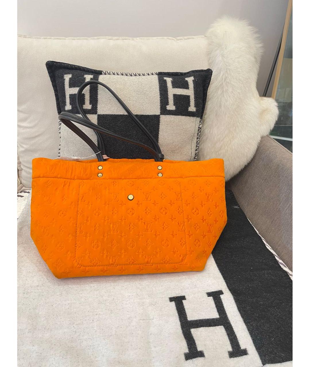 LOUIS VUITTON Оранжевая сумка с короткими ручками, фото 3