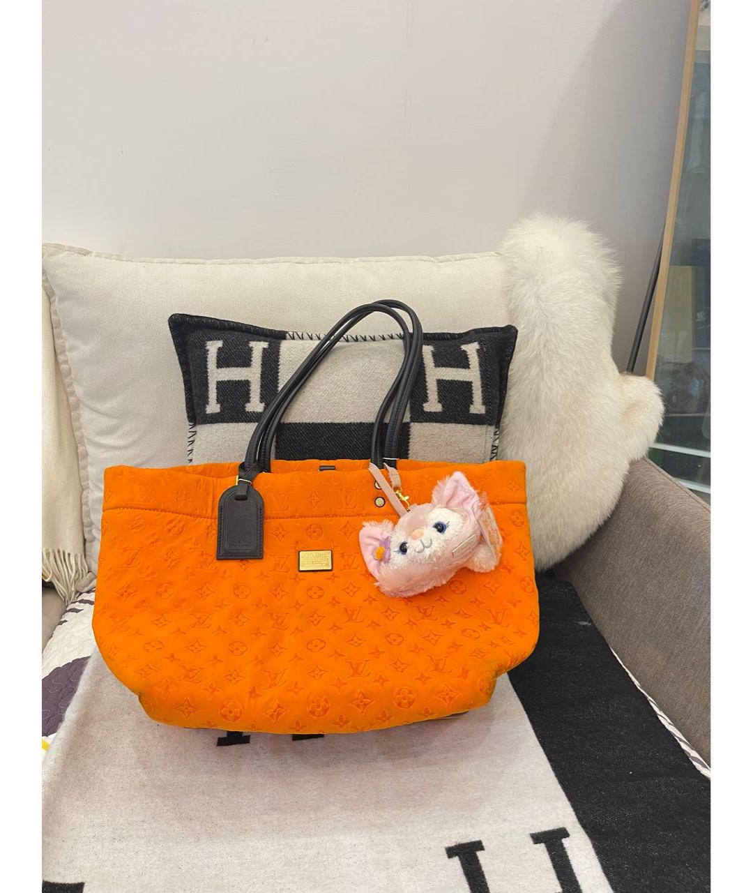 LOUIS VUITTON Оранжевая сумка с короткими ручками, фото 2