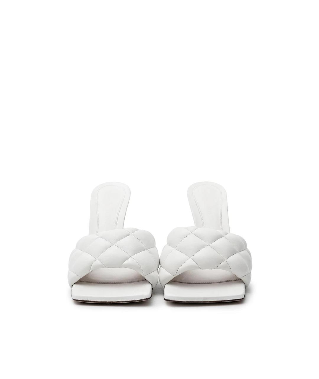 BOTTEGA VENETA Белые кожаные босоножки, фото 4