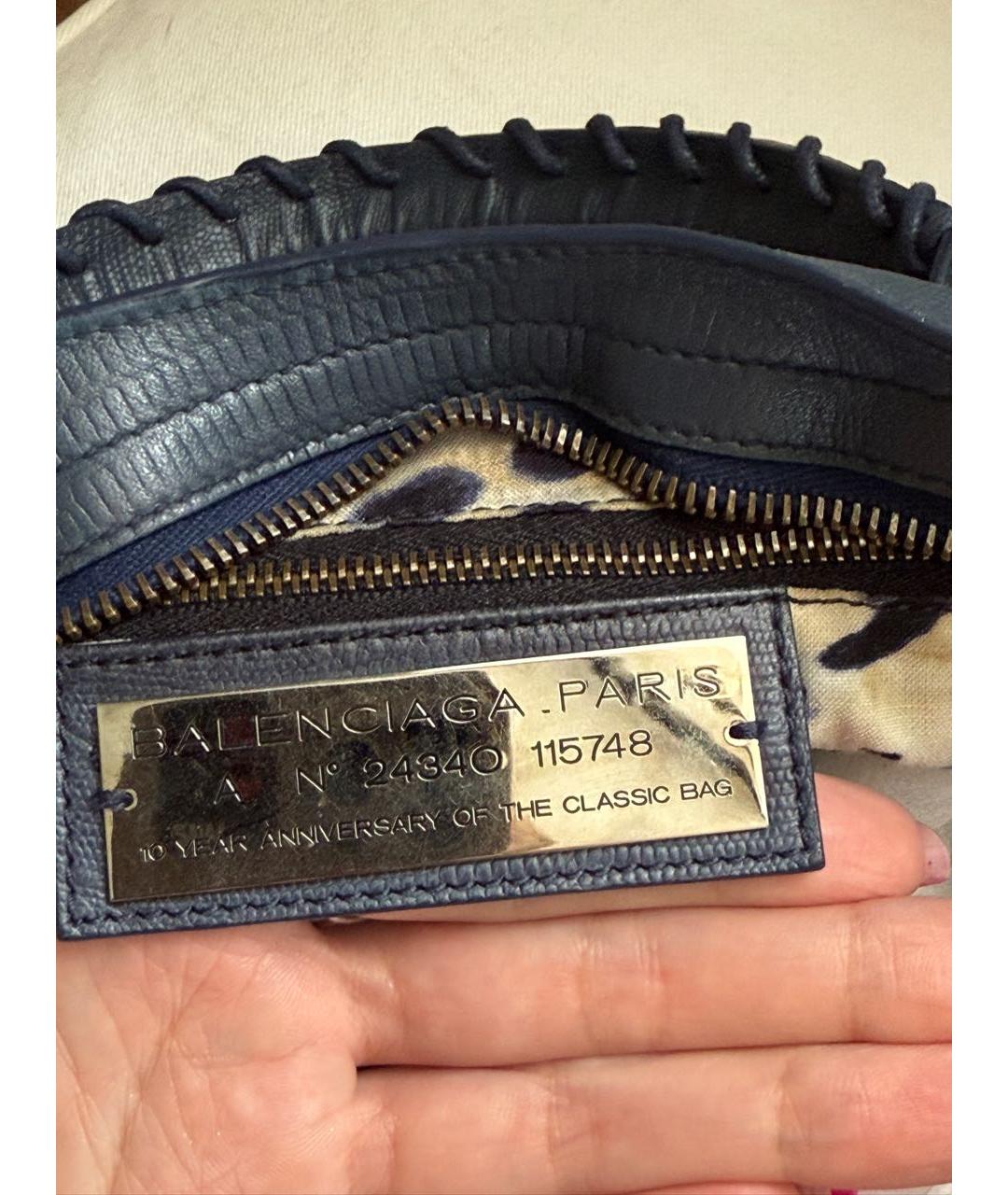 BALENCIAGA Темно-синяя сумка с короткими ручками из экзотической кожи, фото 5