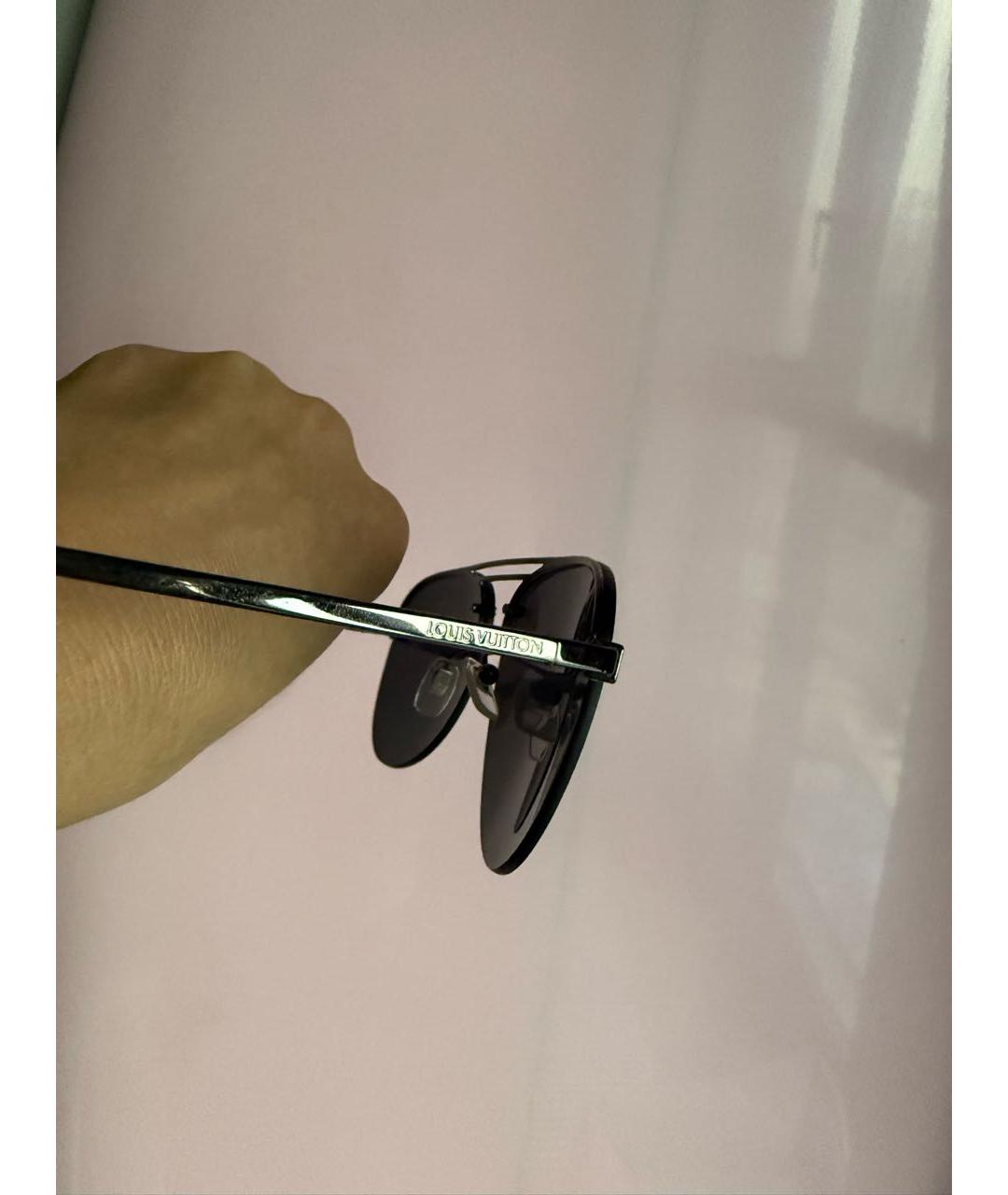 LOUIS VUITTON Черные металлические солнцезащитные очки, фото 2