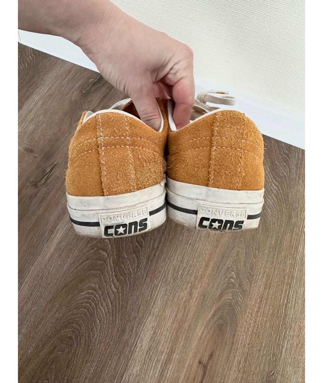 CONVERSE Горчичные замшевые низкие кроссовки / кеды, фото 4