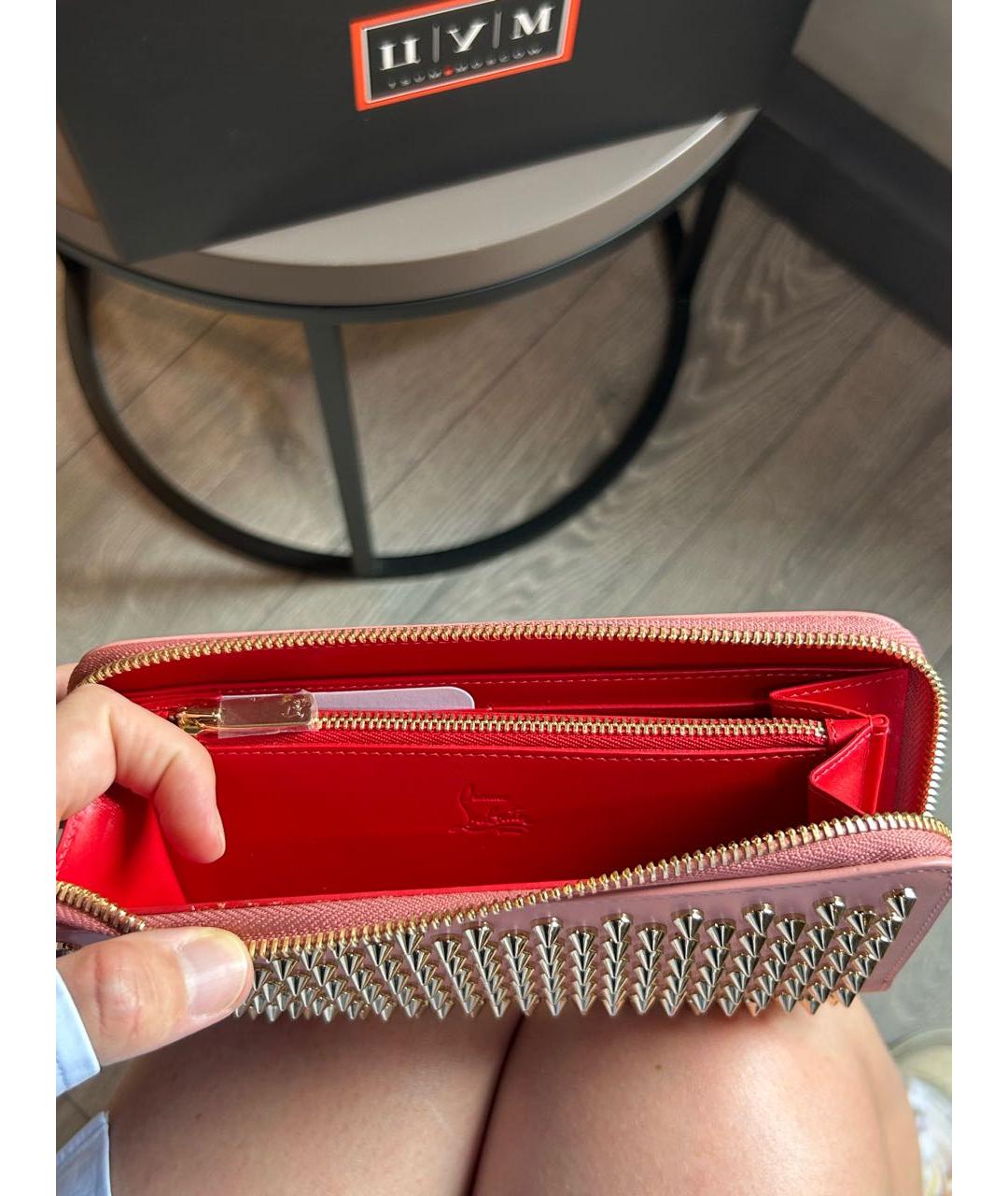 CHRISTIAN LOUBOUTIN Коралловый кожаный кошелек, фото 7