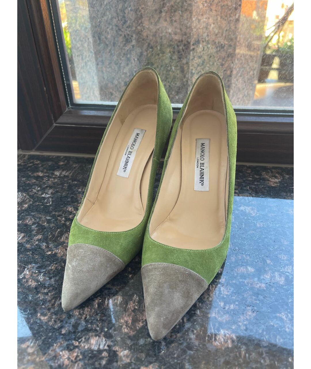 MANOLO BLAHNIK Зеленые замшевые туфли, фото 2