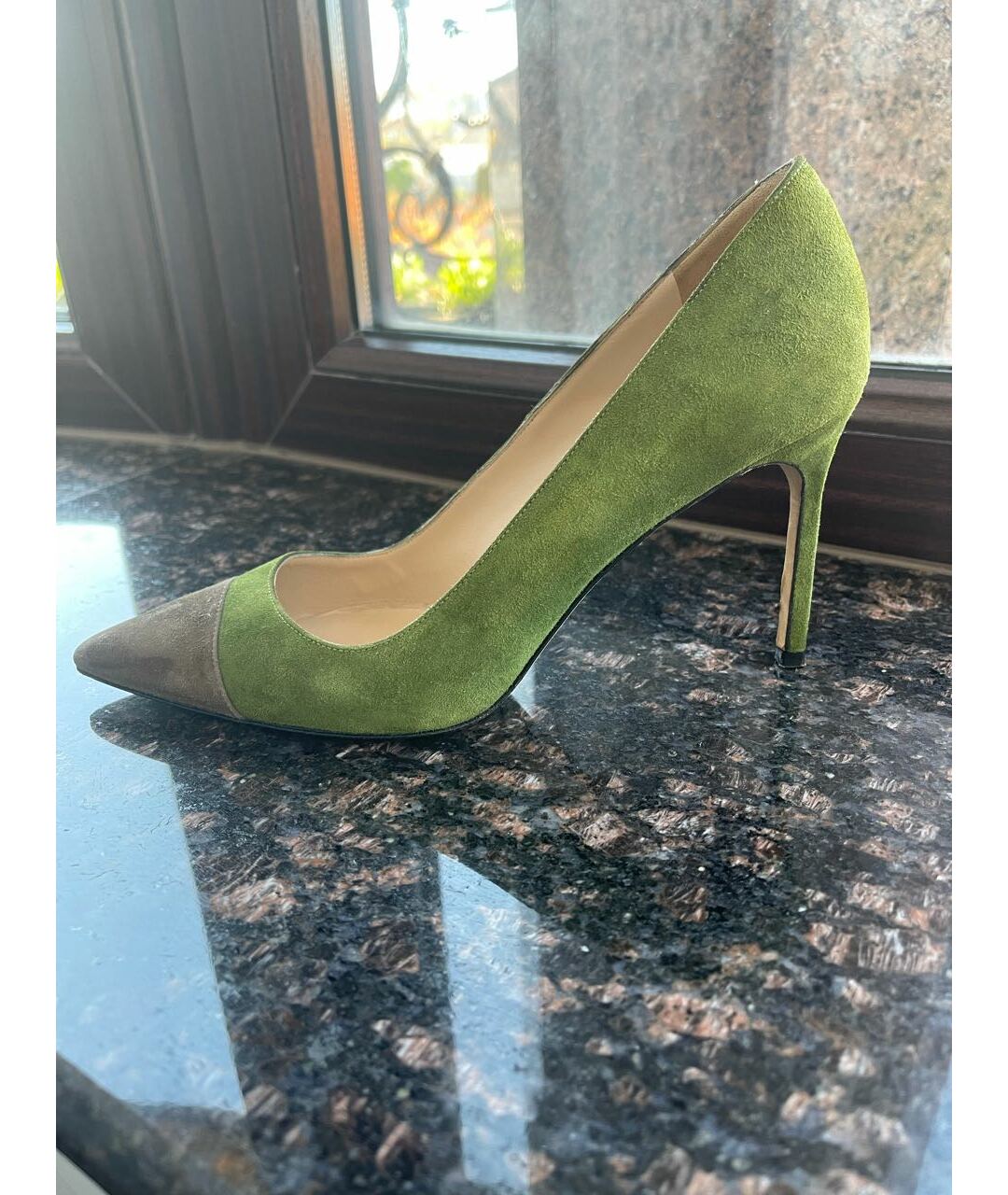 MANOLO BLAHNIK Зеленые замшевые туфли, фото 4