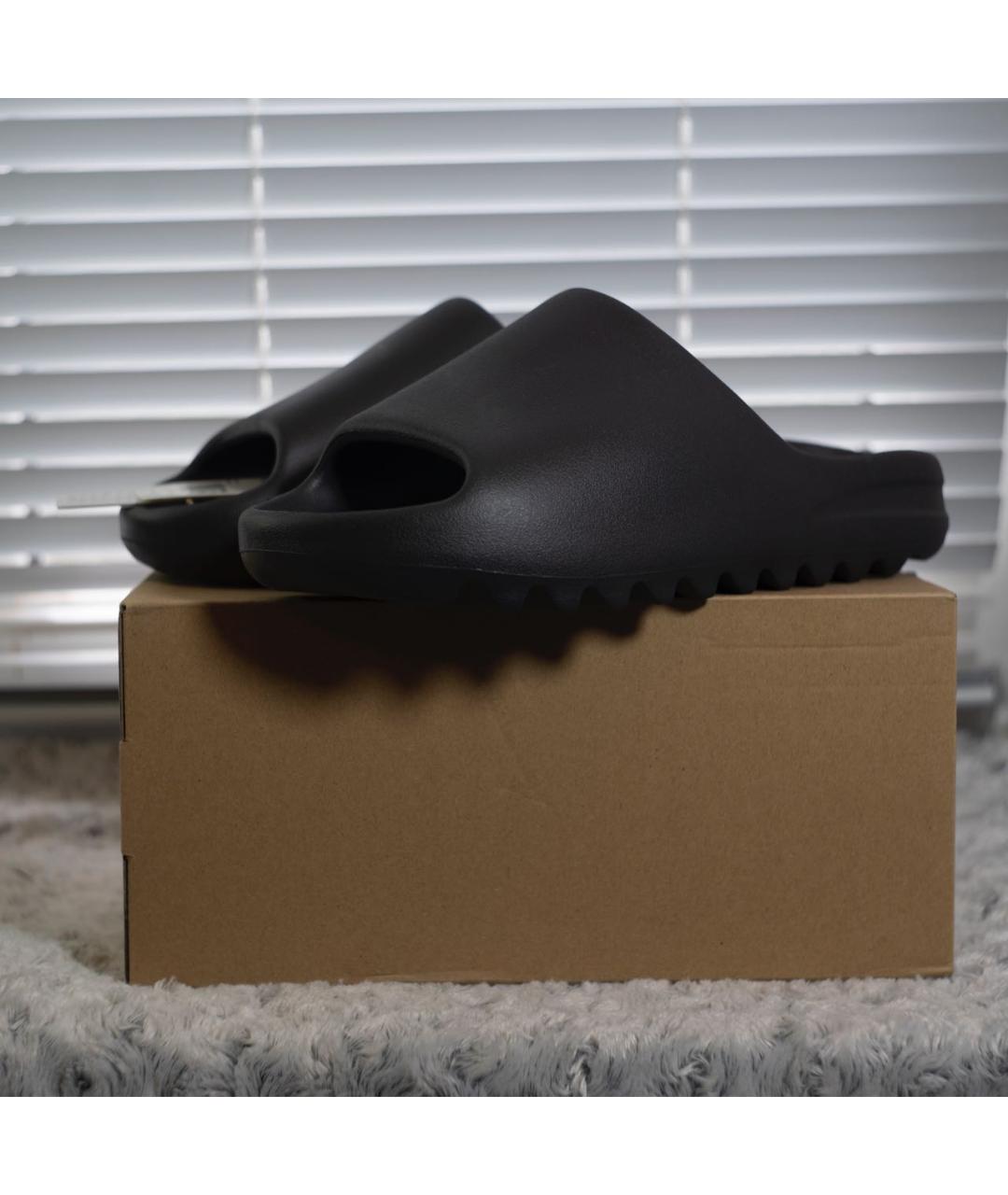 ADIDAS YEEZY Черные шлепанцы, фото 3