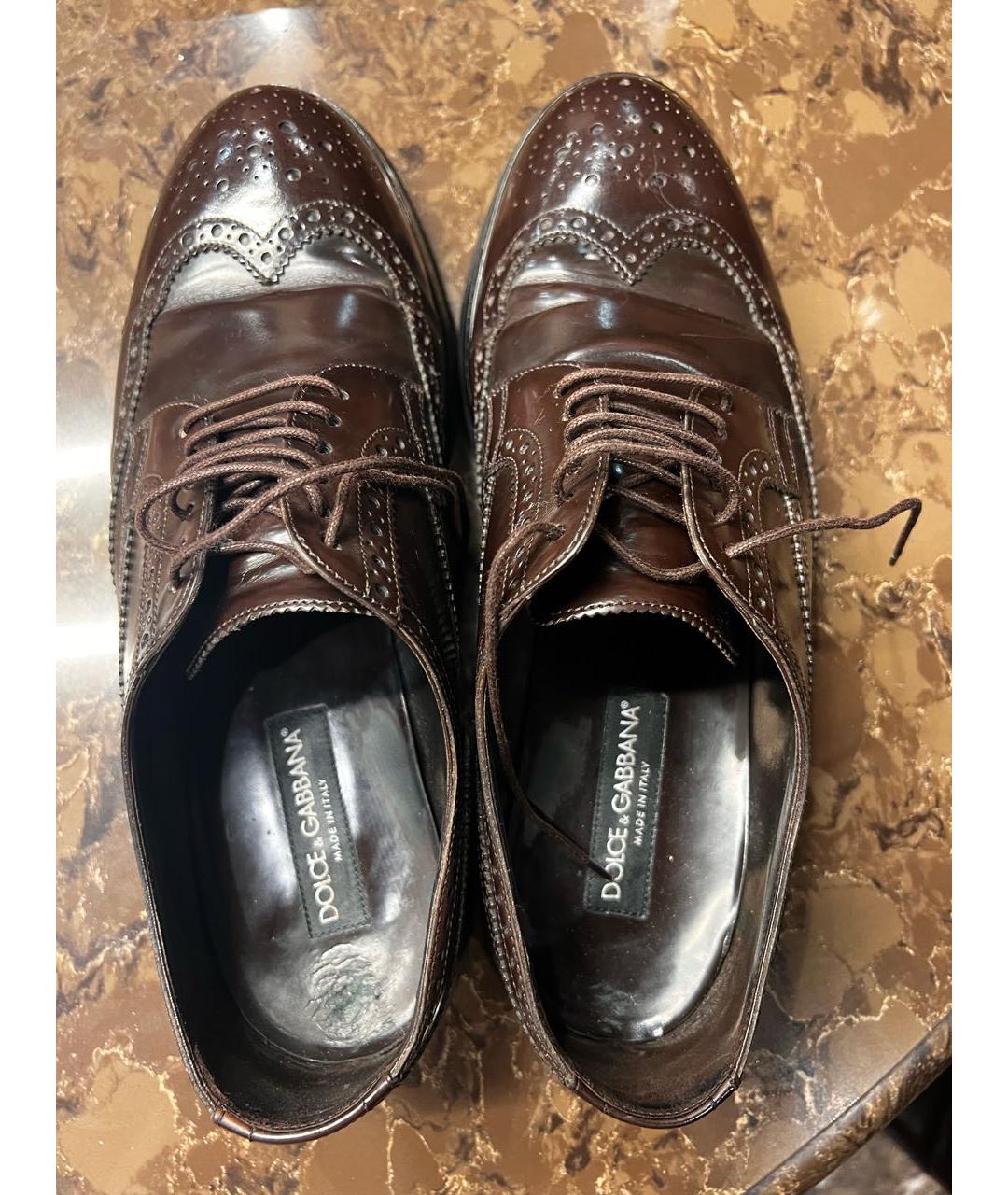 DOLCE&GABBANA Коричневые низкие ботинки из лакированной кожи, фото 6