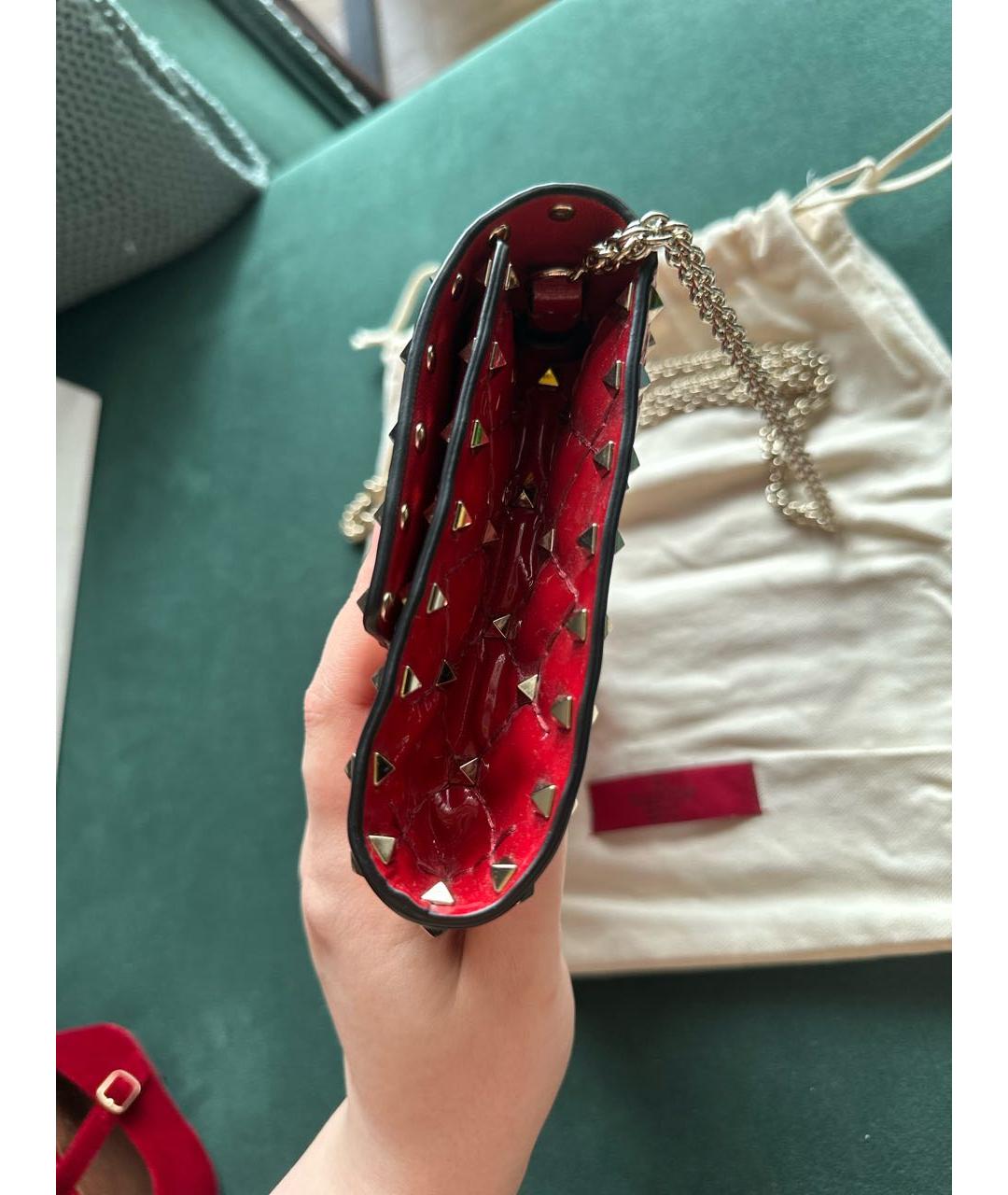 VALENTINO Бордовая сумка через плечо из лакированной кожи, фото 6