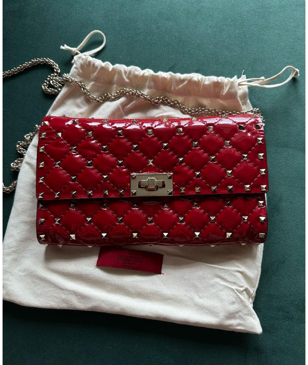 VALENTINO Бордовая сумка через плечо из лакированной кожи, фото 7